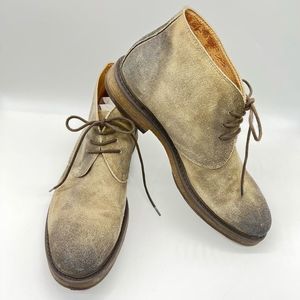 1901 Men’s distressed suede chukka boots gray taupe size 10